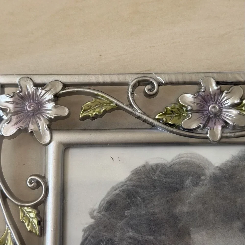 Heirloom 5x7 Victorian Floral Metal Photo Frame Silver Purple Green Vine Sealed